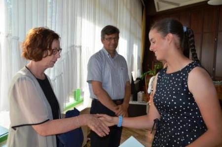 PODELITEV PRIZNANJ USPEŠNIM UČENCEM 31